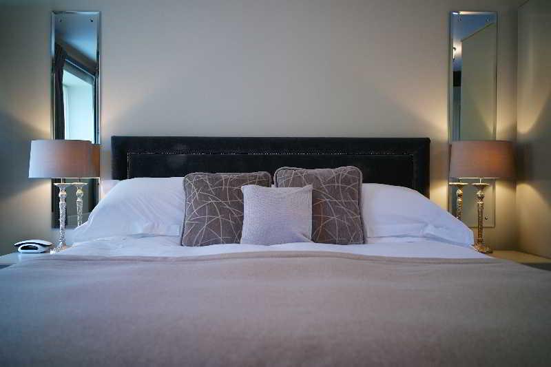วิดบรู๊คแกรจ Guest House Bradford-On-Avon ภายนอก รูปภาพ