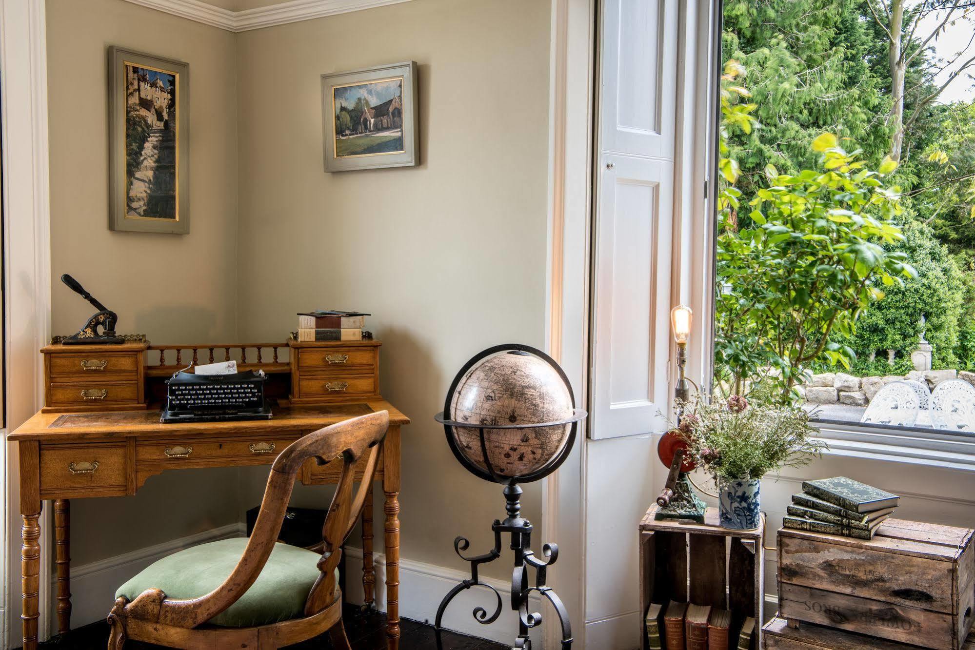 วิดบรู๊คแกรจ Guest House Bradford-On-Avon ภายนอก รูปภาพ
